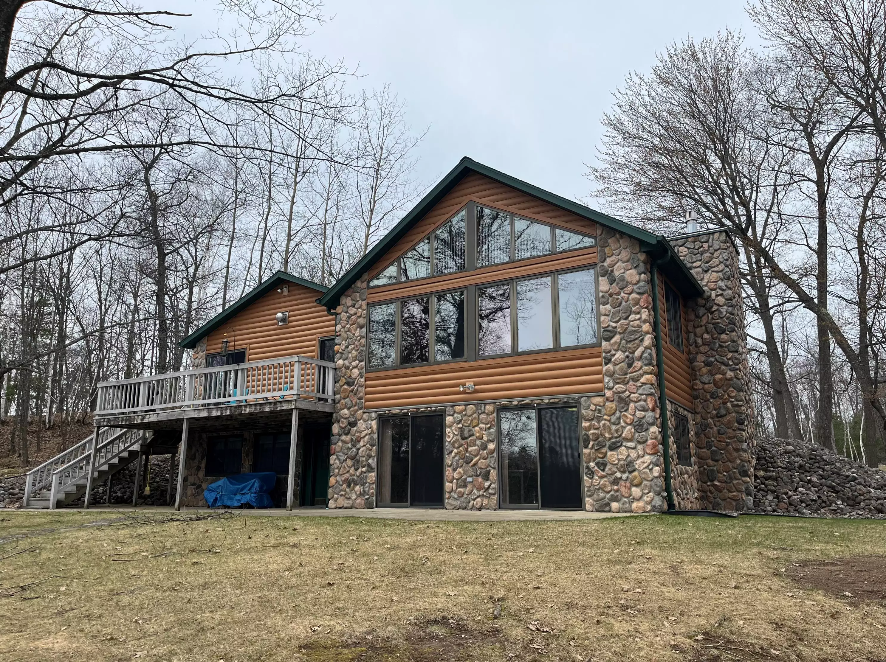 N12946 Morgan Lake Dr, Wausaukee, WI 54177 - MLS 1958594