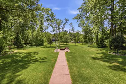 34025  Venice Park Rd, Summit, WI 53018 - Photo 16
