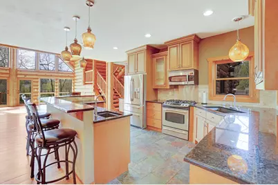 34025  Venice Park Rd, Summit, WI 53018 - Photo 22