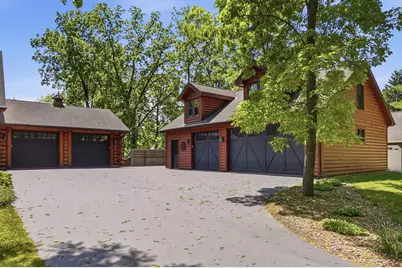 34025  Venice Park Rd, Summit, WI 53018 - Photo 12