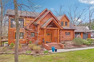 34025 Venice Park Rd, Summit, WI 53018 - Photo 6