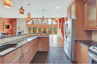 34025  Venice Park Rd, Summit, WI 53018 - Photo 24
