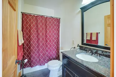 34025  Venice Park Rd, Summit, WI 53018 - Photo 28