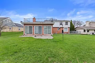 12011 W Ohio Ave, West Allis, WI 53227 - Photo 20
