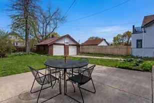 6816 Cedar St, Wauwatosa, WI 53213 - Photo 4