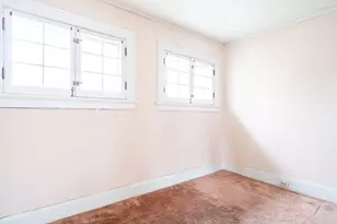 6816 Cedar St, Wauwatosa, WI 53213 - Photo 28