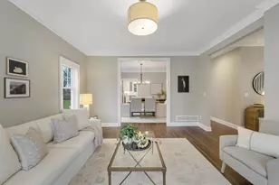 6040 N Shoreland Ave, Whitefish Bay, WI 53217 - Photo 6