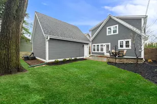 6040 N Shoreland Ave, Whitefish Bay, WI 53217 - Photo 32