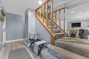 S74W24610 Windsor Ct, Vernon, WI 53189 - Photo 4