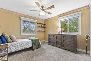 S74W24610 Windsor Ct, Vernon, WI 53189 - Photo 24