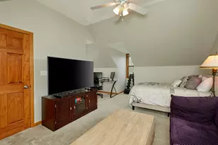 N49W16206 Graysland Dr, Menomonee Falls, WI 53051 - Photo 24
