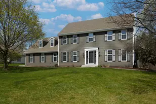 N49W16206 Graysland Dr, Menomonee Falls, WI 53051 - Photo 34
