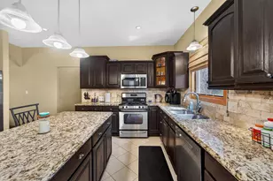 1375 110th St, Pleasant Prairie, WI 53158 - Photo 6