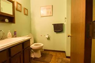 8361 S Deer Ridge Pass, Oak Creek, WI 53154 - Photo 4