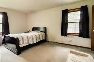 8361 S Deer Ridge Pass, Oak Creek, WI 53154 - Photo 6