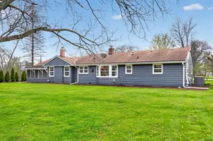 1704 W El Rancho Dr, Mequon, WI 53092 - Photo 30