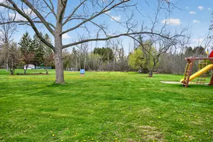 1704 W El Rancho Dr, Mequon, WI 53092 - Photo 28