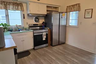 1015 Wheeler St, Lake Geneva, WI 53147 - Photo 6