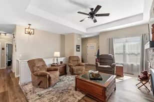 425 East St, Juneau, WI 53039 - Photo 10