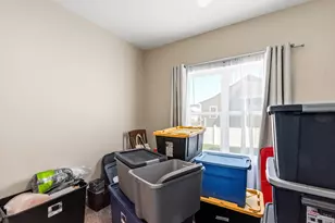 425 East St, Juneau, WI 53039 - Photo 30