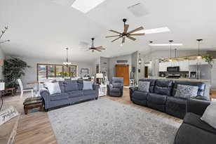 2029 White Pine Ln, Sheboygan, WI 53083 - Photo 12