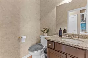 6645 Fieldstone Ct, Racine, WI 53402 - Photo 14