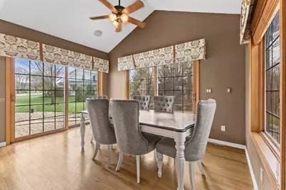 6645  Fieldstone Ct, Racine, WI 53402 - Photo 10