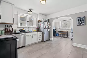 2179 S 83rd St, West Allis, WI 53219 - Photo 12