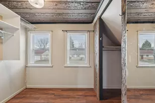 1001 W Bender Rd, Glendale, WI 53217 - Photo 12