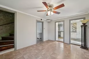 1001 W Bender Rd, Glendale, WI 53217 - Photo 18