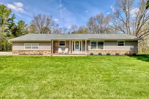 N8W27182 Jills Dr, Pewaukee, WI 53188 - Photo 34
