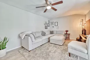N8W27182 Jills Dr, Pewaukee, WI 53188 - Photo 16