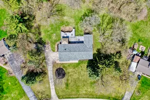 N8W27182 Jills Dr, Pewaukee, WI 53188 - Photo 48