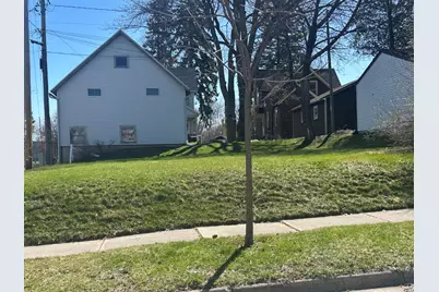 1416  Pennsylvania Ave, Sheboygan, WI 53081 - Photo 4