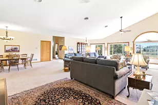 730 Cherokee Path, Lake Mills, WI 53551 - Photo 12