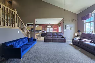 9729 W Prairie Grass Way, Franklin, WI 53132 - Photo 20