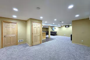 9729 W Prairie Grass Way, Franklin, WI 53132 - Photo 46