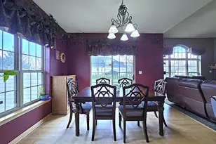 9729 W Prairie Grass Way, Franklin, WI 53132 - Photo 10