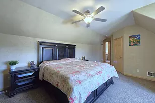 9729 W Prairie Grass Way, Franklin, WI 53132 - Photo 32