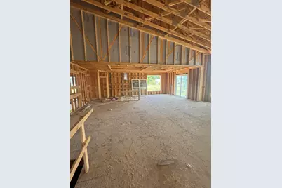 310  Limestone Ln, Slinger, WI 53086 - Photo 14