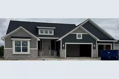 310  Limestone Ln, Slinger, WI 53086 - Photo 4