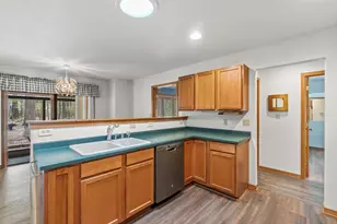 6746 S 35th St, Franklin, WI 53132 - Photo 18