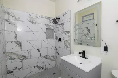 10535 W Bradley Rd, Milwaukee, WI 53224 - Photo 16