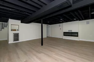 10535 W Bradley Rd, Milwaukee, WI 53224 - Photo 28