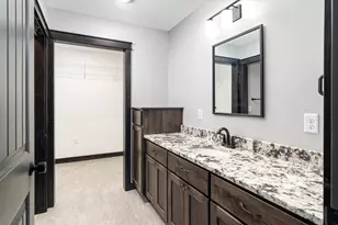 S4698 Erickson Ln, Jefferson, WI 54665 - Photo 6