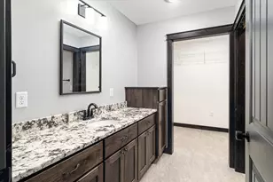 S4696 Erickson Ln, Jefferson, WI 54665 - Photo 6