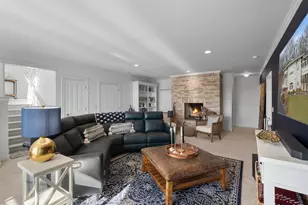 1066 Edinborough Ct, Geneva, WI 53147 - Photo 48