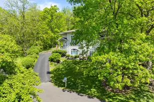 1066 Edinborough Ct, Geneva, WI 53147 - Photo 94