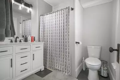 412  McDowell St, Delavan, WI 53115 - Photo 6
