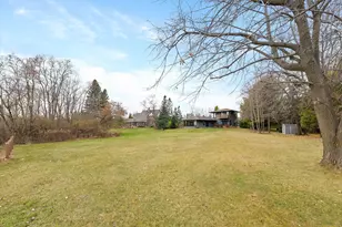 1859 Dynna Dr, Port Washington, WI 53024 - Photo 54